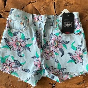 Levi’s High Rise Shorts